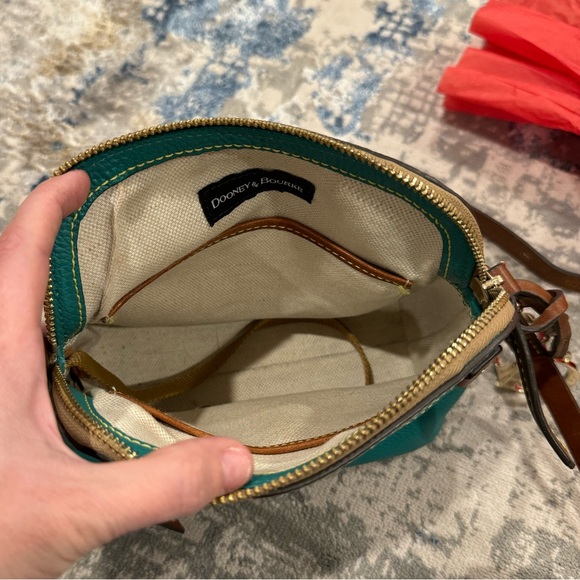 Dooney & Bourke Pebble Grain Domed Crossbody Handbag in Spearmint! - Picture 8 of 12